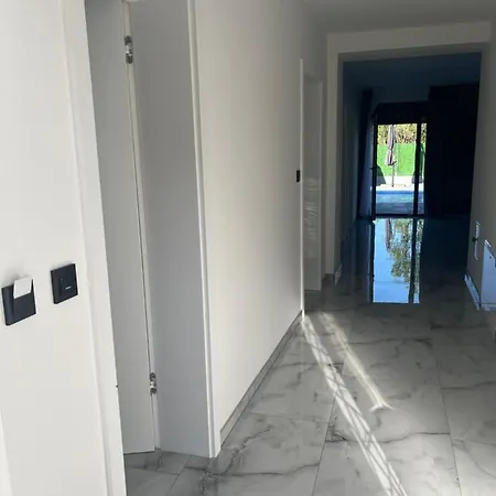 Nejra Villa *